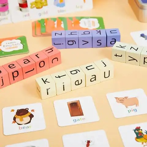 Puzzle alphabet pour apprentissage ludique
