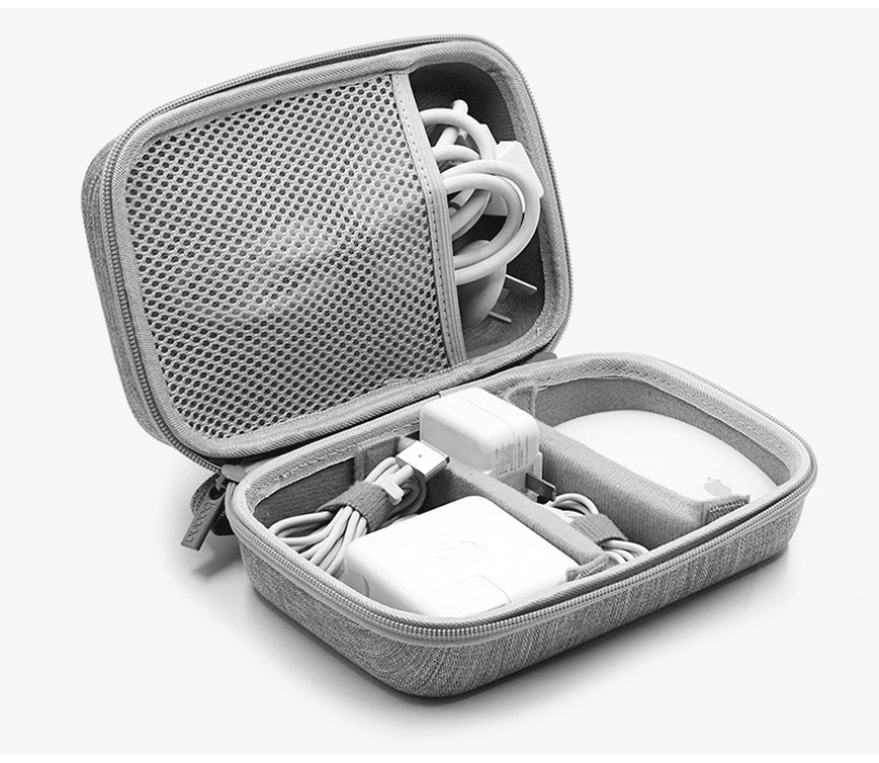 Pochette étanche gadgets