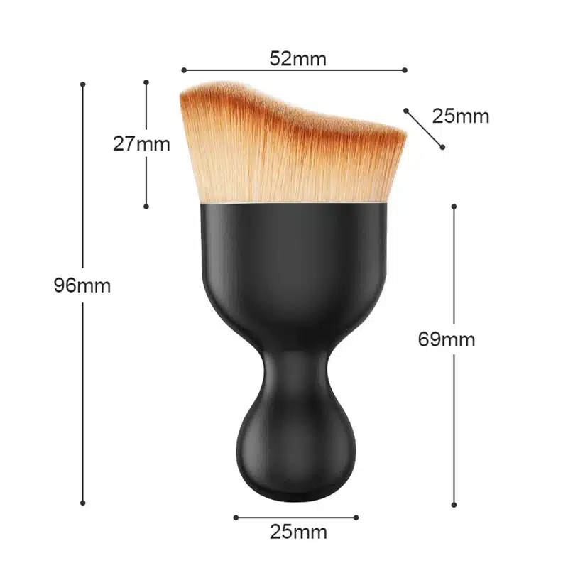 Brosse pour grilles d’aération voiture 02